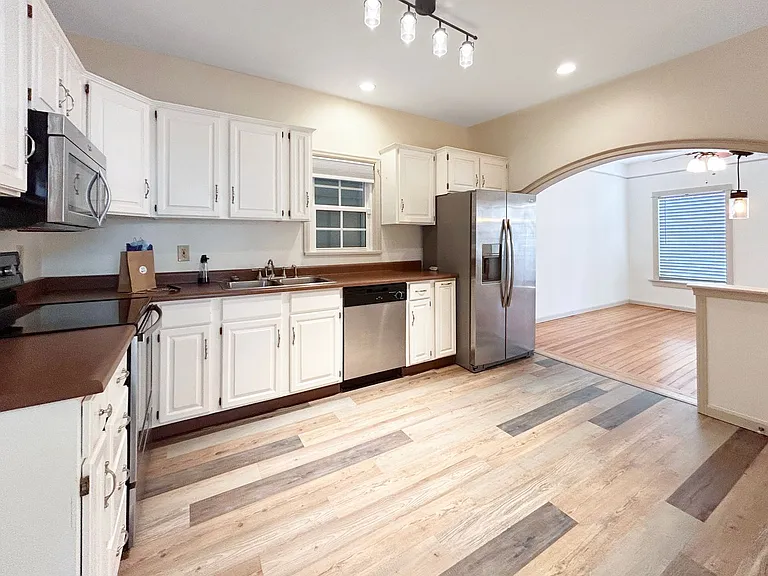3864 N Winona Ct — Photo 11