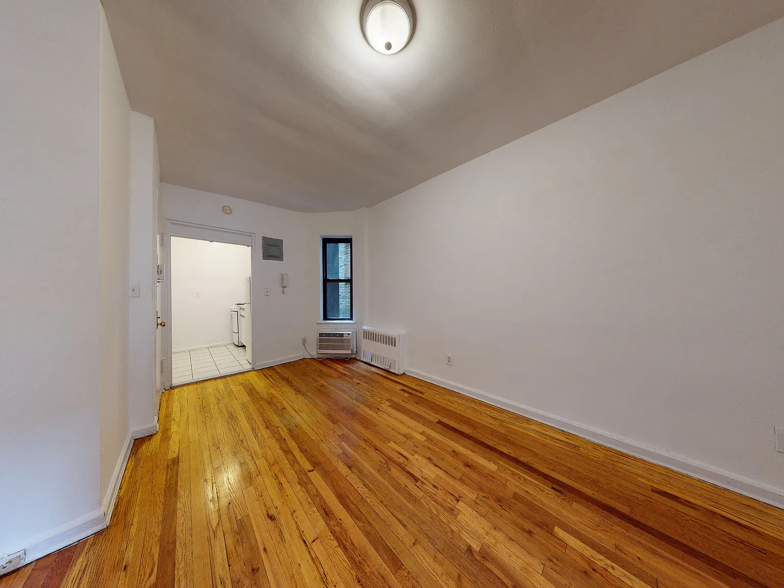 337 East 90th Street — Photo 4