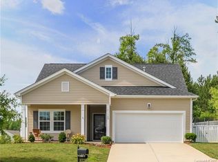 1709 Francis Knoll Ct, Clover, SC 29710