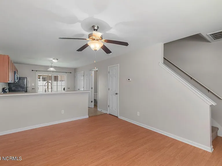 9005 Banister Loop — Photo 6