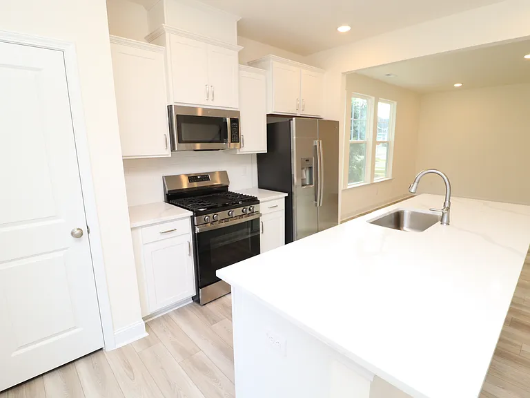 961 Kensley Grove Ln — Photo 14