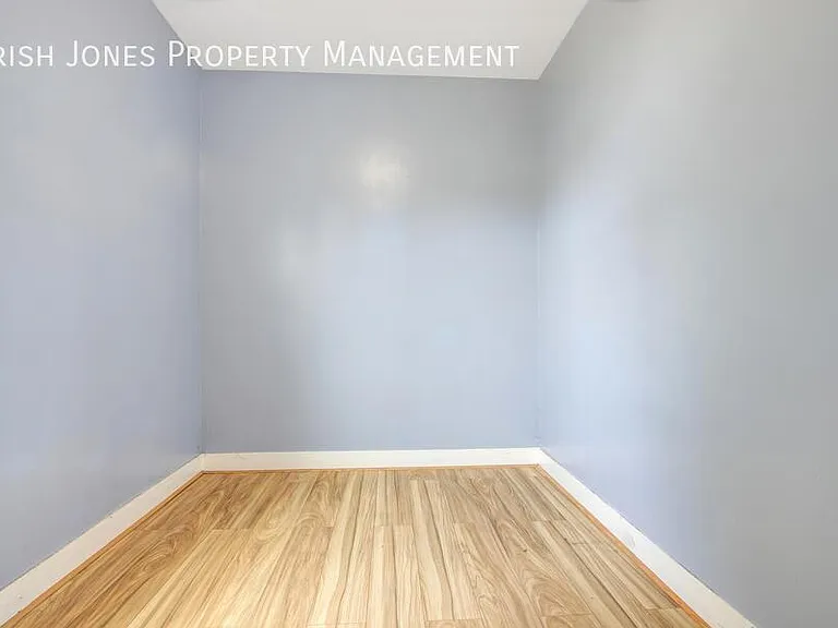 1784 William St #1 — Photo 11