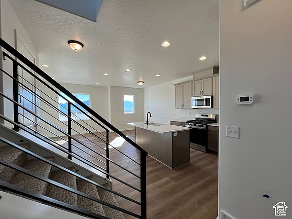 5th image of 6851 S Mount Berry Rd #440