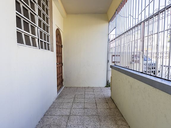 2nd image of Calle Cantera Mayor Sexto #35-BO