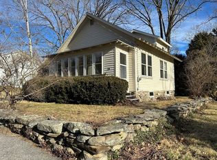 73 Swan Ave, Worcester, MA 01602