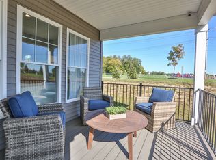 2 Coghlan Ln, Fairport, NY 14450