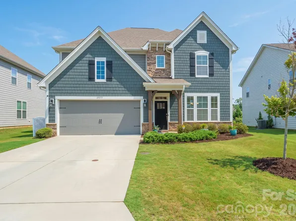 2073 Saddlebred Dr, Iron Station, NC 28080