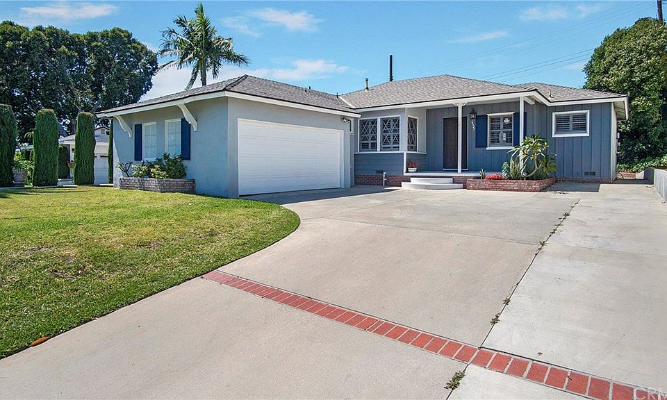1st image of 14527 Costa Mesa Dr
