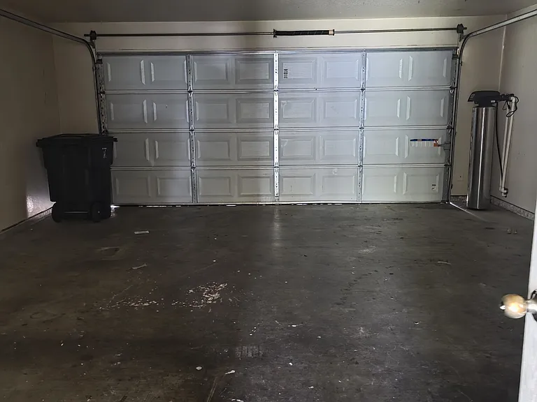 3406 Regency Ct — Photo 13
