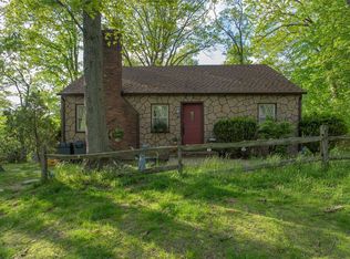 28 Blanchard Dr, Northport, NY 11768