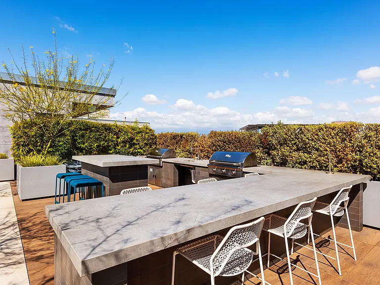 527 Molino St #110 — Photo 32
