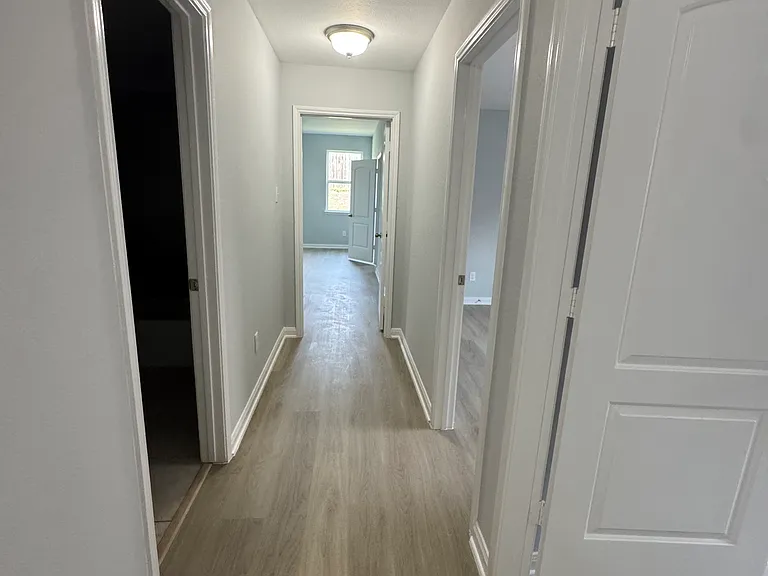 2132 Mulberry Dr — Photo 10