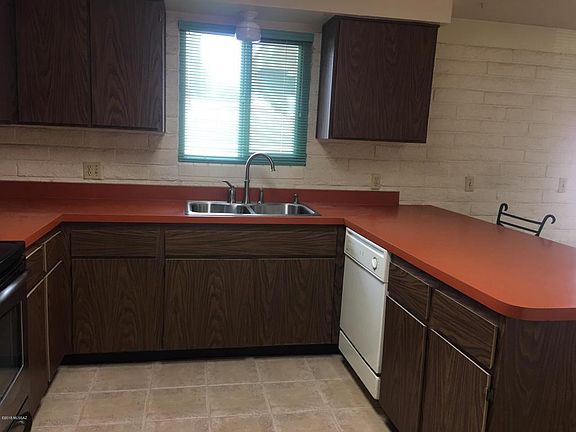 3rd image of 2480 W Placita Algodon