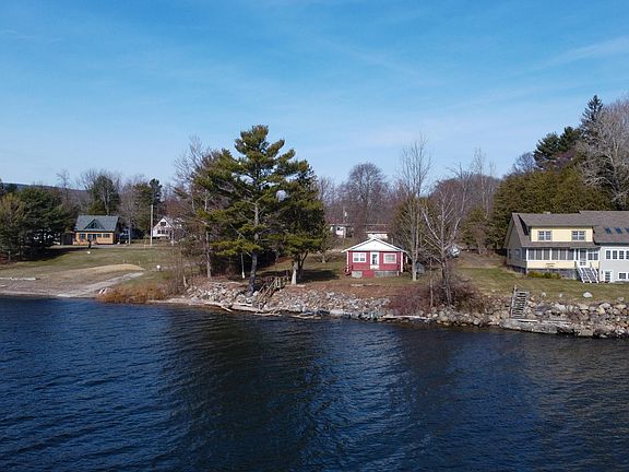 3rd image of 104 Lakeshore Dr