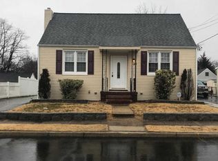 144 Fernwood Ave, Trenton, NJ 08610