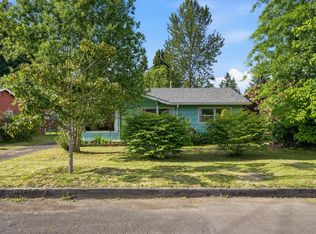 8703 NE Sacramento St, Portland, OR 97220
