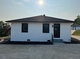 7045 State Route 54, Philpot, KY 42366
