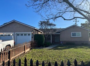 332 Cottage Ave, Manteca, CA 95336