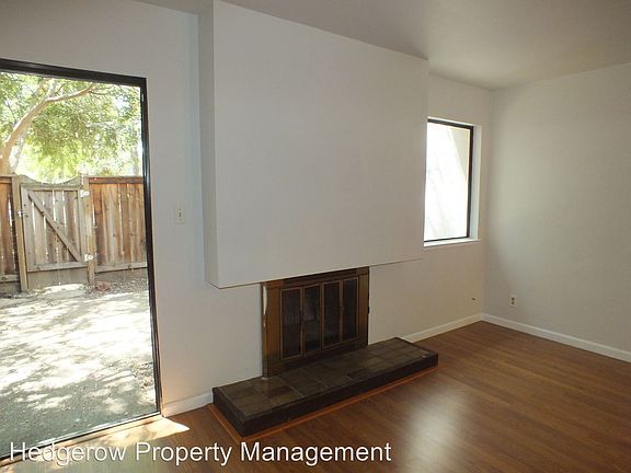 5th image of 3638 Shelter Creek Dr