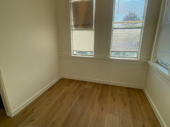 5th image of 4716 Louisiana Ave #1F