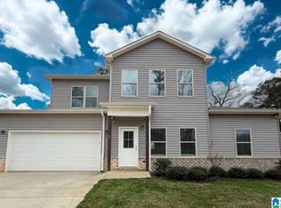 72 Buckhorn Cir, Weaver, AL 36277