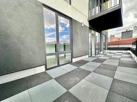 139 Frost St, Brooklyn, NY
