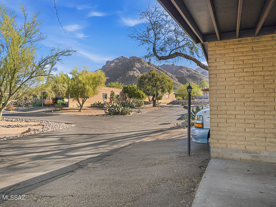 1st image of 8300 N Mesquite Shadows Dr