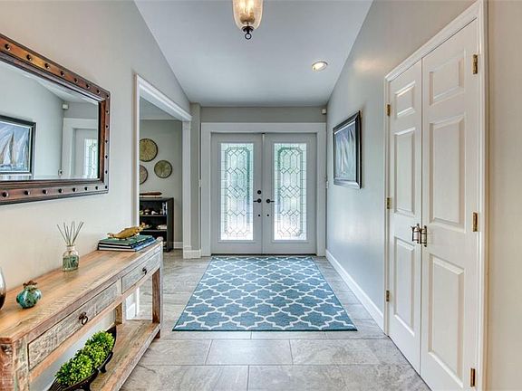 4th image of 5548 Shadow Lawn Dr
