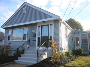 1260 Smith St, Providence, RI 02908