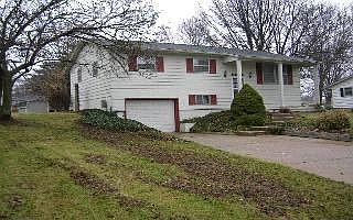 1st image of 2511 N Kinser Pike