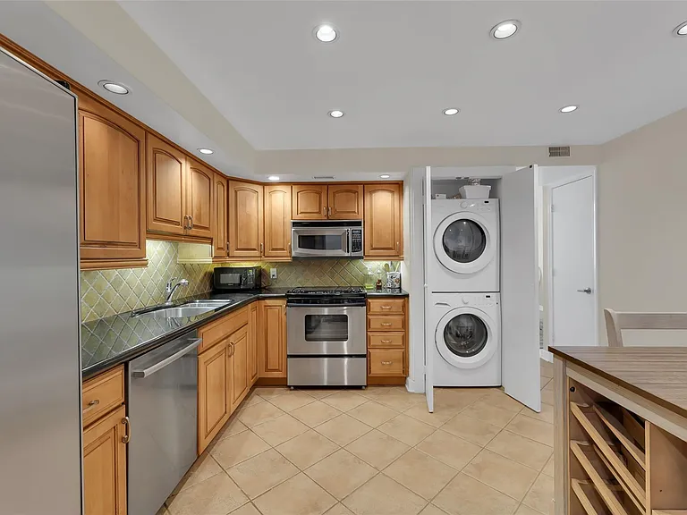 1370 S Ocean Blvd #503 — Photo 13