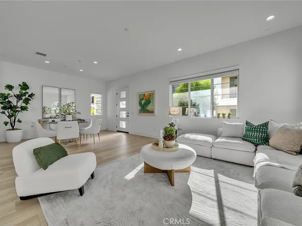 458 Chorus, Irvine, CA 92618