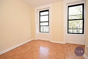 Rented by RES New York