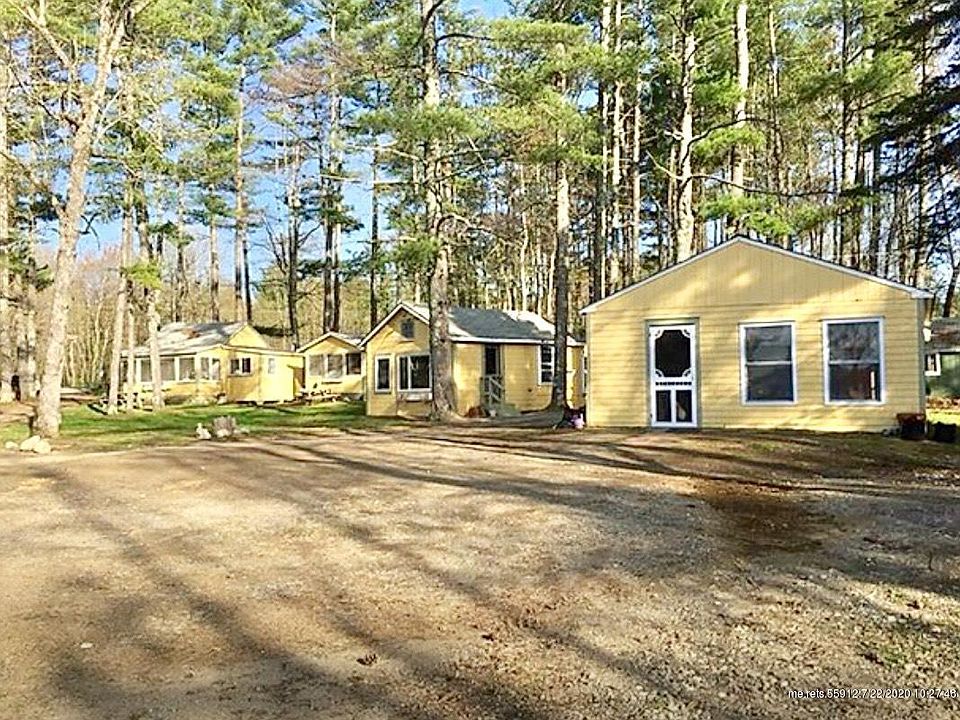 2nd image of 12 Gilman Dr