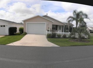 2336 Whisper St, The Villages, FL 32162