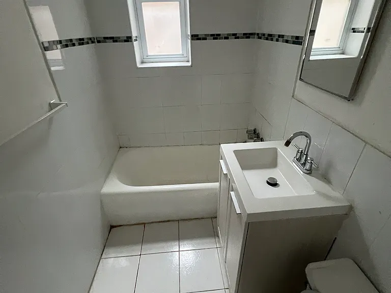 33-45 Murray St #C1 — Photo 5