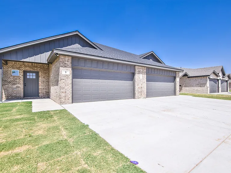 1313 Corpus Ave #B — Photo 1