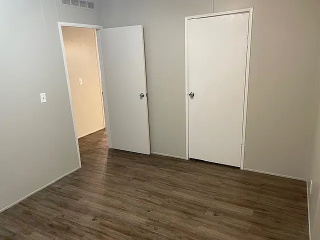 Bedroom number 2.