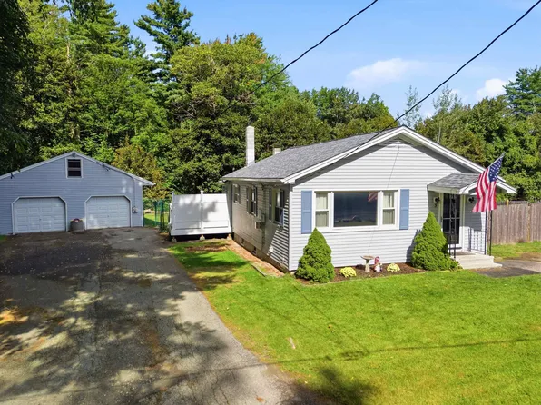 3 Lakeview Avenue, Sandown, NH 03873