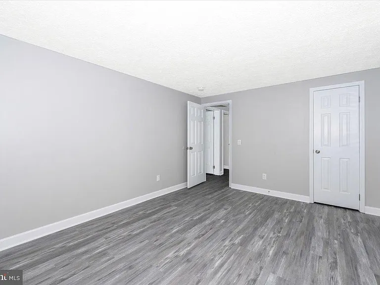 12284 Bandera Ln — Photo 25