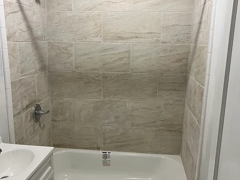 Main Floor full bath