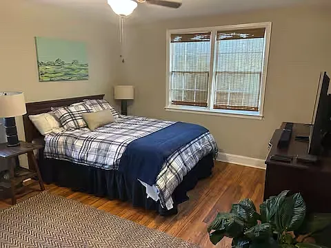2910 Henry St — Photo 9
