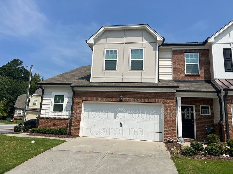 1st image of 805 Talbot Pl