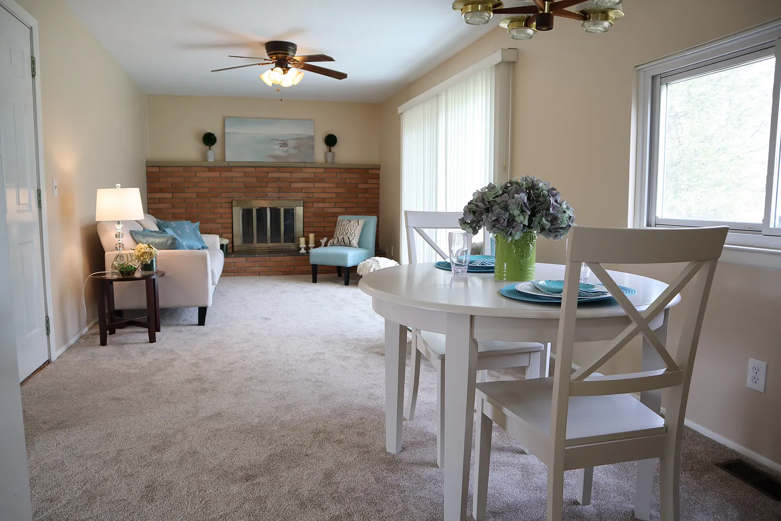 120 Haviland Ct photo 1