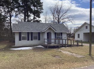 519 E 4th St S, Prescott, AR 71857