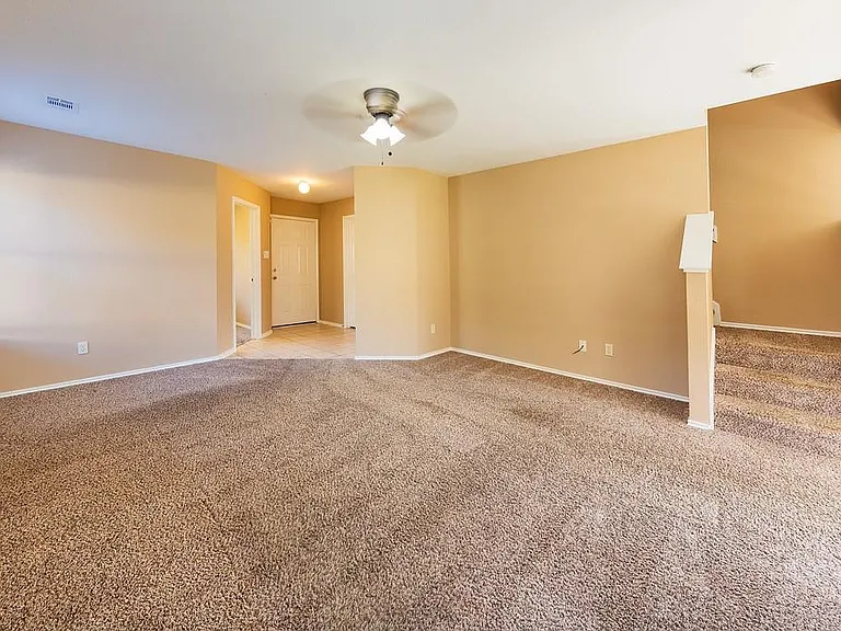 3603 Avalon Castle Dr — Photo 10