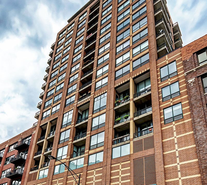 1st image of 400 W Ontario St APT 701