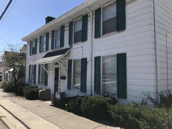 301 S Broadway St #3