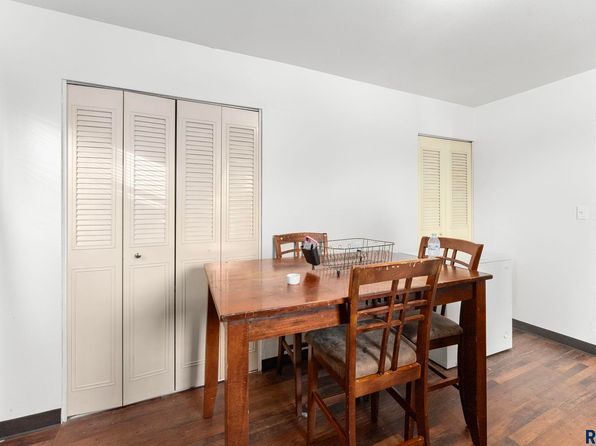 sioux-falls-south-dakota-85832934 picture