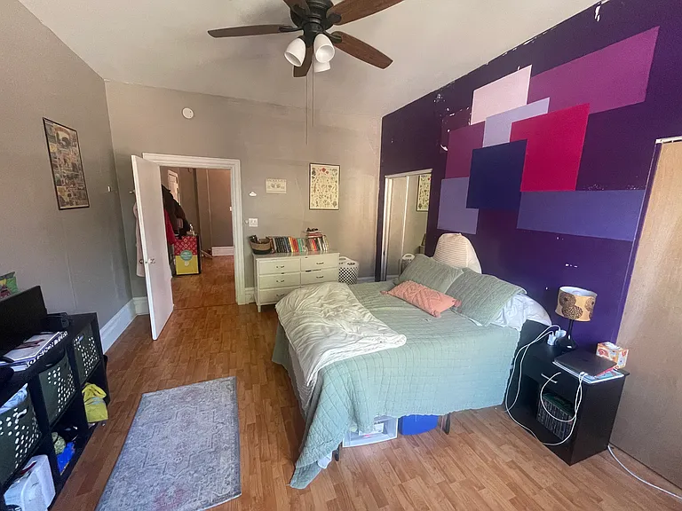 912 Ivy St #1 — Photo 5